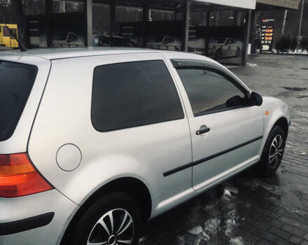 Серый Фольксваген Гольф, объемом двигателя 1.6 л и пробегом 206 тыс. км за 3999 $, фото 7 на Automoto.ua