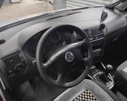 Серый Фольксваген Гольф, объемом двигателя 1.4 л и пробегом 270 тыс. км за 4200 $, фото 6 на Automoto.ua