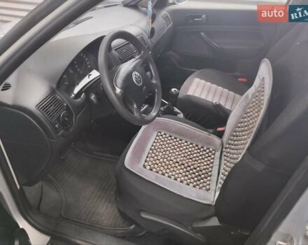 Серый Фольксваген Гольф, объемом двигателя 1.39 л и пробегом 270 тыс. км за 4200 $, фото 7 на Automoto.ua