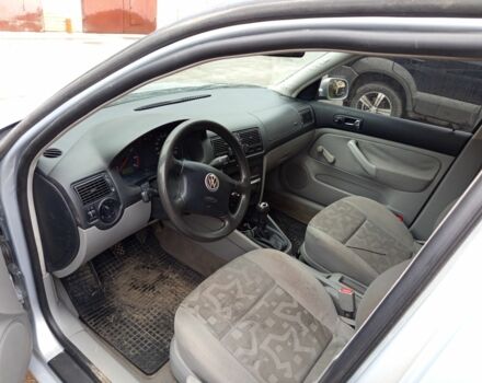 Серый Фольксваген Гольф, объемом двигателя 1.4 л и пробегом 180 тыс. км за 3555 $, фото 4 на Automoto.ua