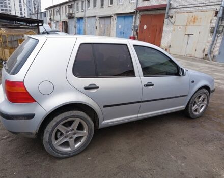 Серый Фольксваген Гольф, объемом двигателя 1.4 л и пробегом 180 тыс. км за 3555 $, фото 3 на Automoto.ua