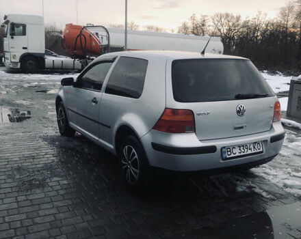 Серый Фольксваген Гольф, объемом двигателя 1.6 л и пробегом 206 тыс. км за 3999 $, фото 11 на Automoto.ua