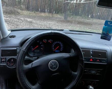 Серый Фольксваген Гольф, объемом двигателя 1.6 л и пробегом 29 тыс. км за 3200 $, фото 10 на Automoto.ua