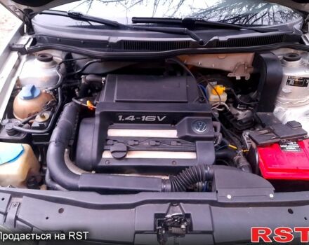 Сірий Фольксваген Гольф, об'ємом двигуна 1.4 л та пробігом 263 тис. км за 3500 $, фото 1 на Automoto.ua