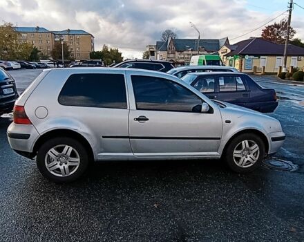 Серый Фольксваген Гольф, объемом двигателя 1.4 л и пробегом 344 тыс. км за 3500 $, фото 1 на Automoto.ua