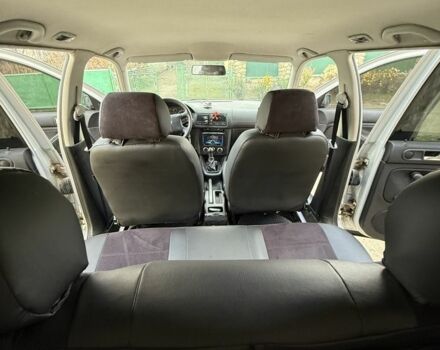 Серый Фольксваген Гольф, объемом двигателя 1.6 л и пробегом 265 тыс. км за 3499 $, фото 9 на Automoto.ua