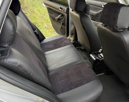 Серый Фольксваген Гольф, объемом двигателя 1.6 л и пробегом 265 тыс. км за 3499 $, фото 7 на Automoto.ua