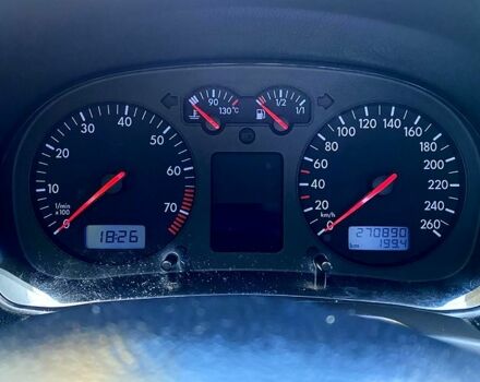 Сірий Фольксваген Гольф, об'ємом двигуна 1.6 л та пробігом 270 тис. км за 4250 $, фото 6 на Automoto.ua