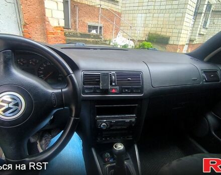 Серый Фольксваген Гольф, объемом двигателя 1.9 л и пробегом 400 тыс. км за 4100 $, фото 4 на Automoto.ua