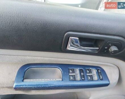 Сірий Фольксваген Гольф, об'ємом двигуна 1.6 л та пробігом 256 тис. км за 4200 $, фото 3 на Automoto.ua