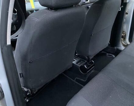 Серый Фольксваген Гольф, объемом двигателя 1.6 л и пробегом 156 тыс. км за 4500 $, фото 5 на Automoto.ua