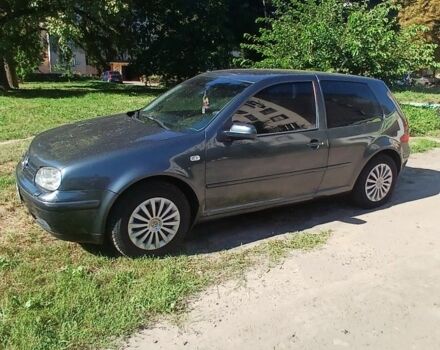 Серый Фольксваген Гольф, объемом двигателя 0 л и пробегом 198 тыс. км за 3900 $, фото 1 на Automoto.ua