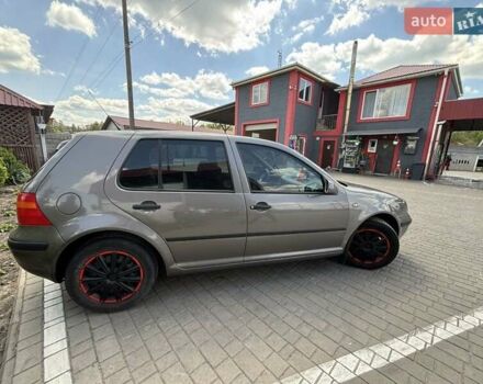 Серый Фольксваген Гольф, объемом двигателя 1.4 л и пробегом 270 тыс. км за 3900 $, фото 10 на Automoto.ua