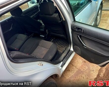 Серый Фольксваген Гольф, объемом двигателя 1.9 л и пробегом 370 тыс. км за 5200 $, фото 5 на Automoto.ua