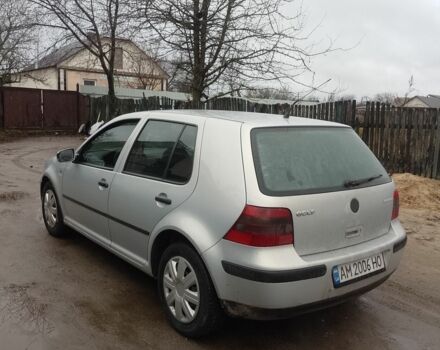 Серый Фольксваген Гольф, объемом двигателя 1.6 л и пробегом 290 тыс. км за 3000 $, фото 3 на Automoto.ua