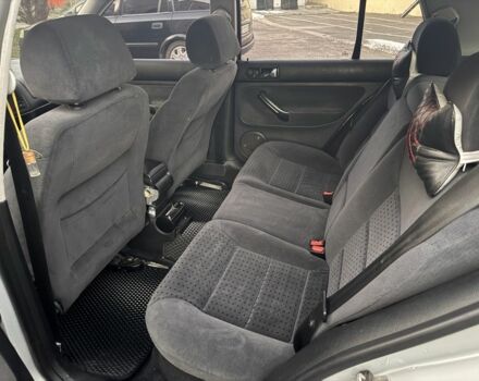 Серый Фольксваген Гольф, объемом двигателя 1.4 л и пробегом 295 тыс. км за 4300 $, фото 2 на Automoto.ua