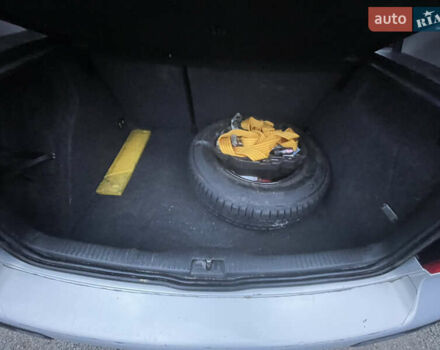 Серый Фольксваген Гольф, объемом двигателя 1.6 л и пробегом 268 тыс. км за 3750 $, фото 8 на Automoto.ua