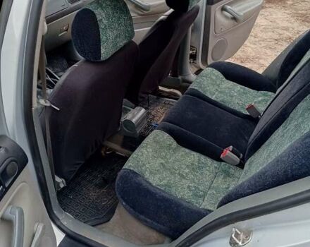 Сірий Фольксваген Гольф, об'ємом двигуна 1.6 л та пробігом 300 тис. км за 3700 $, фото 4 на Automoto.ua