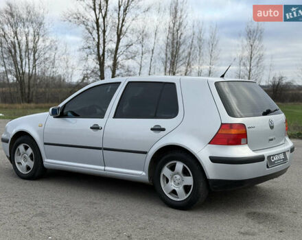 Серый Фольксваген Гольф, объемом двигателя 1.6 л и пробегом 300 тыс. км за 5200 $, фото 6 на Automoto.ua