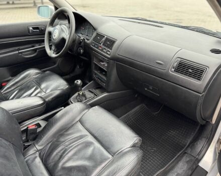 Серый Фольксваген Гольф, объемом двигателя 1.9 л и пробегом 360 тыс. км за 1850 $, фото 14 на Automoto.ua