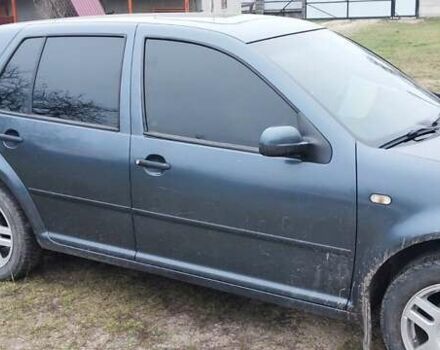 Серый Фольксваген Гольф, объемом двигателя 1.39 л и пробегом 238 тыс. км за 3500 $, фото 2 на Automoto.ua