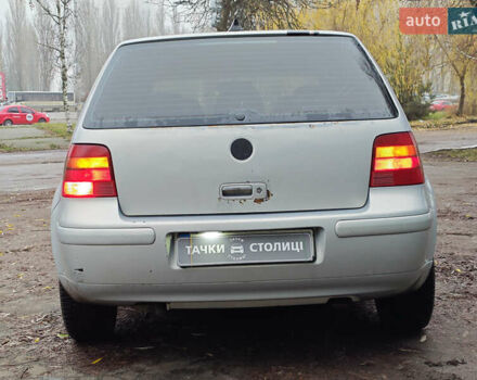 Серый Фольксваген Гольф, объемом двигателя 1.78 л и пробегом 214 тыс. км за 3999 $, фото 6 на Automoto.ua