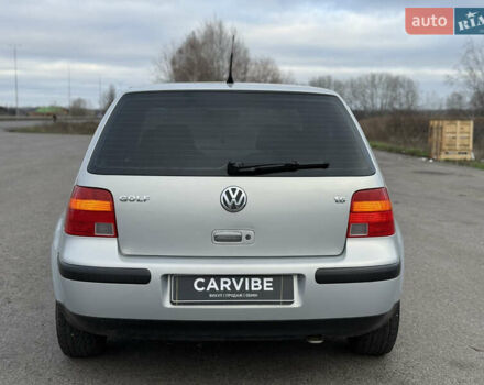 Серый Фольксваген Гольф, объемом двигателя 1.6 л и пробегом 300 тыс. км за 5200 $, фото 10 на Automoto.ua