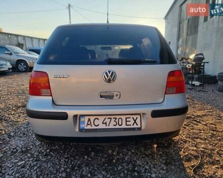 Серый Фольксваген Гольф, объемом двигателя 1.6 л и пробегом 409 тыс. км за 3500 $, фото 3 на Automoto.ua