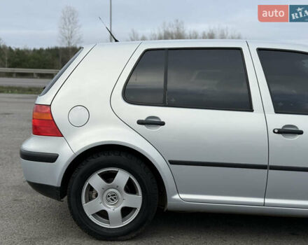 Серый Фольксваген Гольф, объемом двигателя 1.6 л и пробегом 300 тыс. км за 5200 $, фото 16 на Automoto.ua