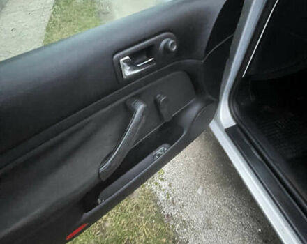 Серый Фольксваген Гольф, объемом двигателя 1.6 л и пробегом 268 тыс. км за 3750 $, фото 12 на Automoto.ua