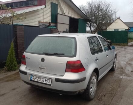 Серый Фольксваген Гольф, объемом двигателя 1.6 л и пробегом 290 тыс. км за 3000 $, фото 2 на Automoto.ua