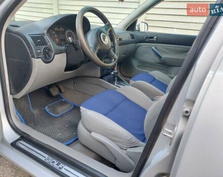 Сірий Фольксваген Гольф, об'ємом двигуна 1.6 л та пробігом 256 тис. км за 4200 $, фото 13 на Automoto.ua