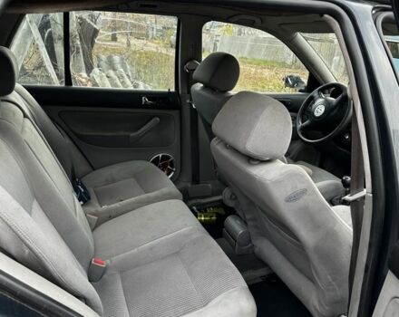 Сірий Фольксваген Гольф, об'ємом двигуна 1.9 л та пробігом 288 тис. км за 2200 $, фото 5 на Automoto.ua