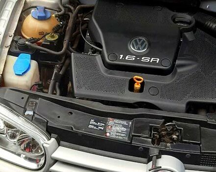 Сірий Фольксваген Гольф, об'ємом двигуна 1.6 л та пробігом 201 тис. км за 3800 $, фото 4 на Automoto.ua