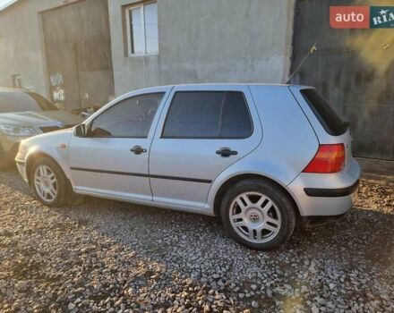 Серый Фольксваген Гольф, объемом двигателя 1.6 л и пробегом 409 тыс. км за 3500 $, фото 2 на Automoto.ua