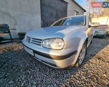 Серый Фольксваген Гольф, объемом двигателя 1.6 л и пробегом 409 тыс. км за 3500 $, фото 18 на Automoto.ua