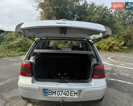 Серый Фольксваген Гольф, объемом двигателя 1.6 л и пробегом 251 тыс. км за 3900 $, фото 4 на Automoto.ua