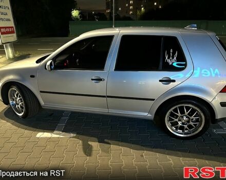 Серый Фольксваген Гольф, объемом двигателя 1.6 л и пробегом 307 тыс. км за 4800 $, фото 1 на Automoto.ua