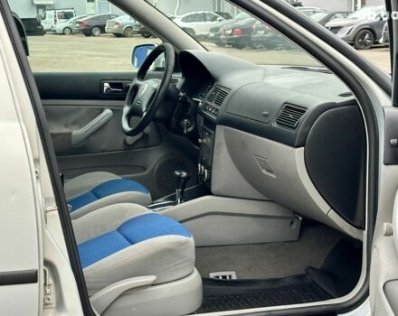 Серый Фольксваген Гольф, объемом двигателя 0 л и пробегом 258 тыс. км за 3300 $, фото 18 на Automoto.ua