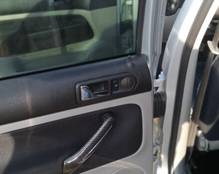 Сірий Фольксваген Гольф, об'ємом двигуна 1.4 л та пробігом 320 тис. км за 3400 $, фото 3 на Automoto.ua