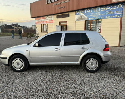 Серый Фольксваген Гольф, объемом двигателя 1.9 л и пробегом 317 тыс. км за 4200 $, фото 7 на Automoto.ua