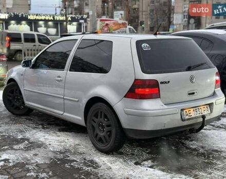 Серый Фольксваген Гольф, объемом двигателя 2 л и пробегом 297 тыс. км за 3700 $, фото 5 на Automoto.ua