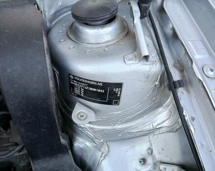 Серый Фольксваген Гольф, объемом двигателя 1.6 л и пробегом 220 тыс. км за 3650 $, фото 2 на Automoto.ua