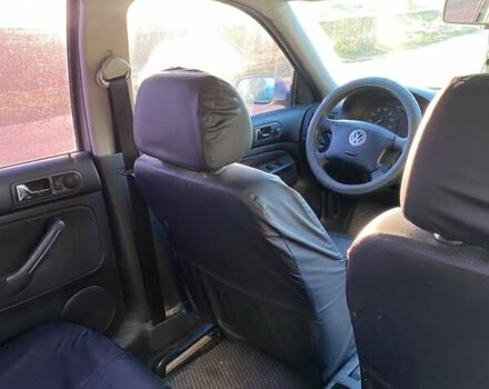 Серый Фольксваген Гольф, объемом двигателя 1.6 л и пробегом 275 тыс. км за 4000 $, фото 6 на Automoto.ua