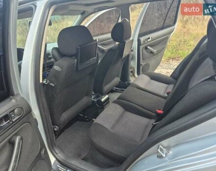 Серый Фольксваген Гольф, объемом двигателя 1.6 л и пробегом 333 тыс. км за 4700 $, фото 14 на Automoto.ua