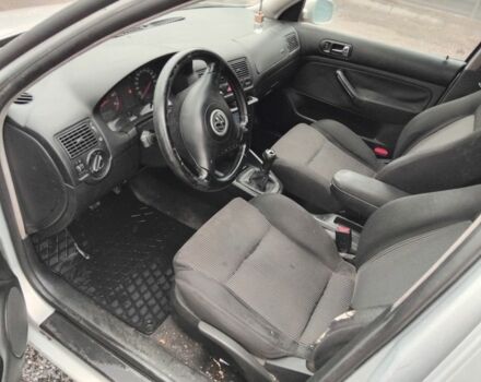 Серый Фольксваген Гольф, объемом двигателя 1.8 л и пробегом 313 тыс. км за 1550 $, фото 7 на Automoto.ua