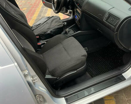 Сірий Фольксваген Гольф, об'ємом двигуна 0 л та пробігом 300 тис. км за 1900 $, фото 11 на Automoto.ua