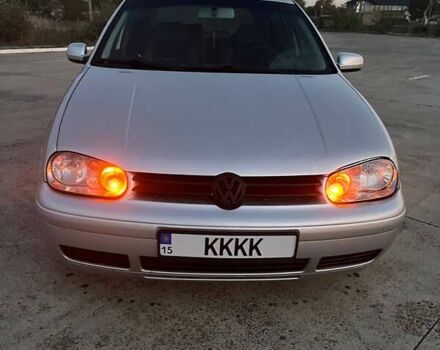 Серый Фольксваген Гольф, объемом двигателя 1.6 л и пробегом 290 тыс. км за 3500 $, фото 3 на Automoto.ua