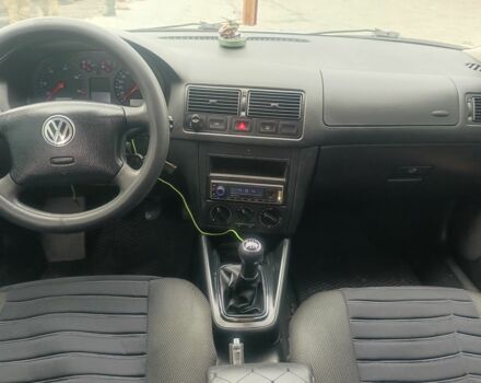 Серый Фольксваген Гольф, объемом двигателя 1.9 л и пробегом 405 тыс. км за 2386 $, фото 4 на Automoto.ua