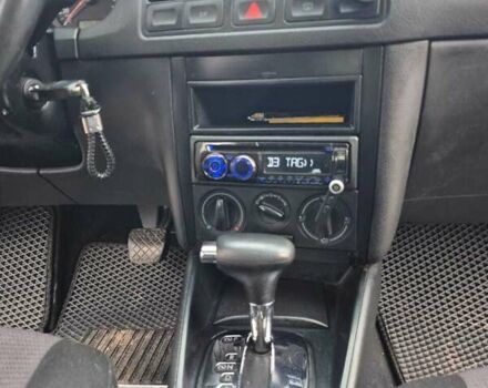 Серый Фольксваген Гольф, объемом двигателя 1.6 л и пробегом 333 тыс. км за 4700 $, фото 12 на Automoto.ua